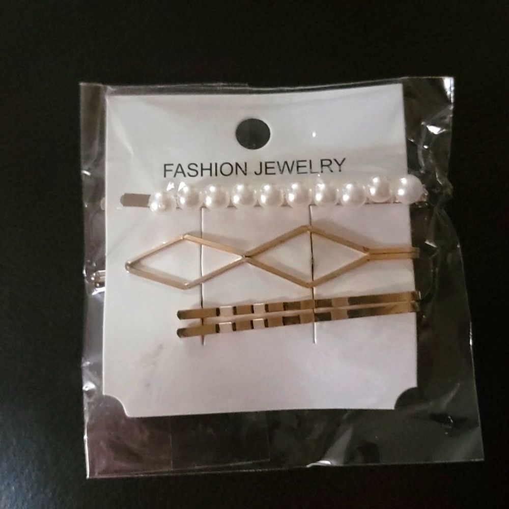 Pearls & Gold Hair Barrettes New